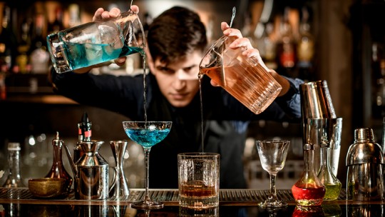 Barkeeper mixing drinks
